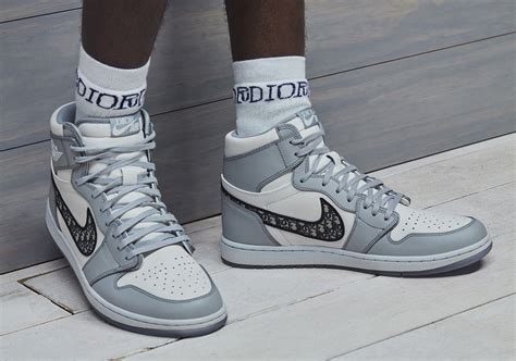 air jordan 1x dior|dior jordan 1 release date.